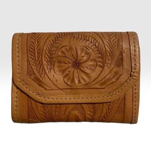 Robin West Tooled Leather Trifold Wallet Western Floral Embossed Tan